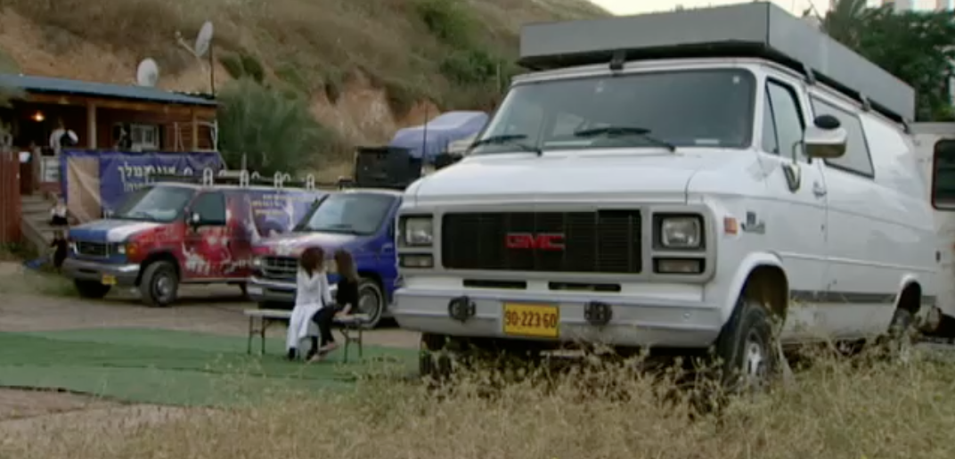 Ambash's trucks, Teberiade, 2011