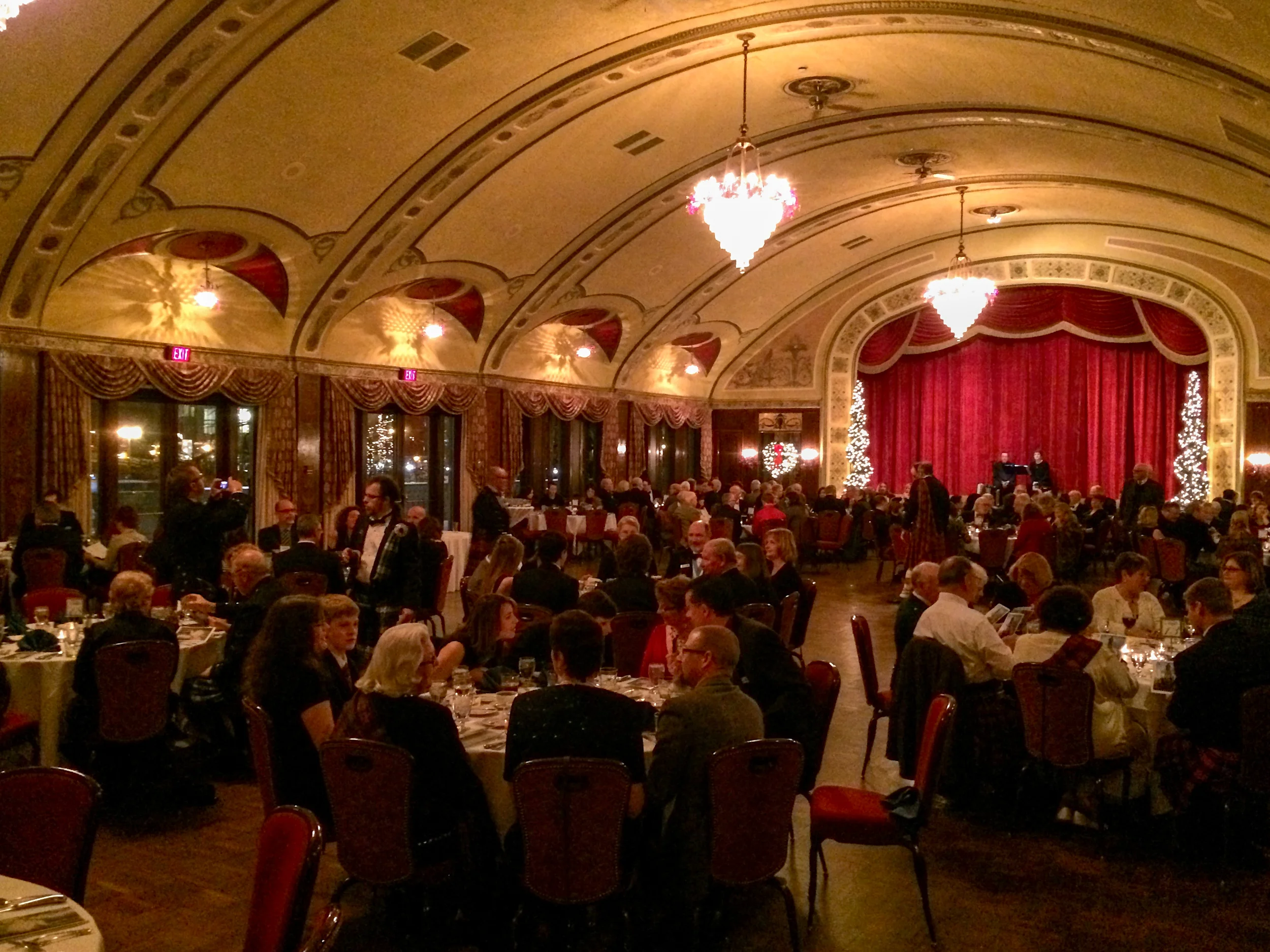 2014 Burns Banquet (1 of 1).jpg