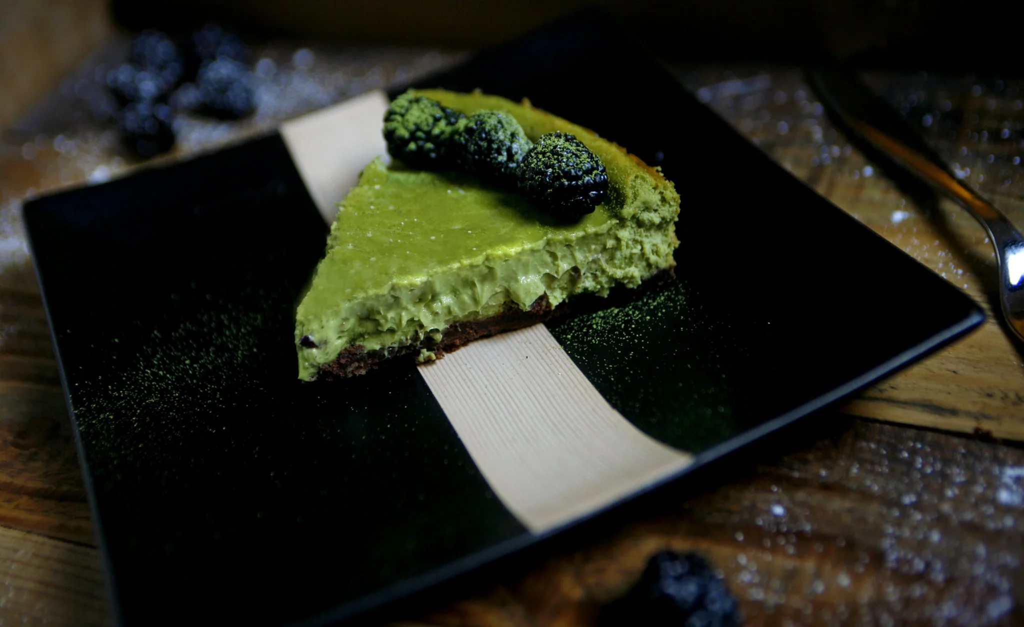 Black and green never looked so good together.