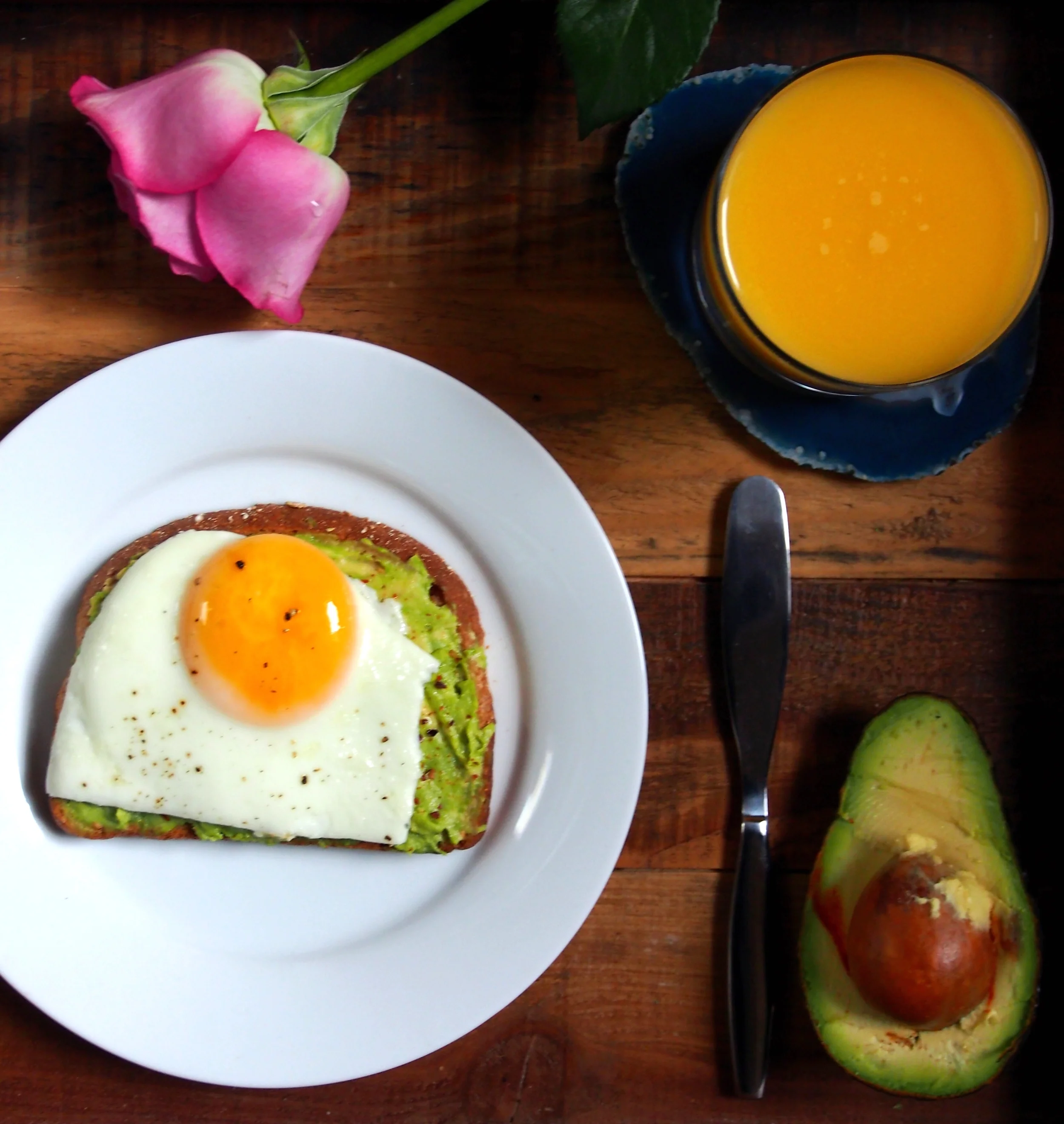 Open-faced sandwich with egg and avocado. Yum!