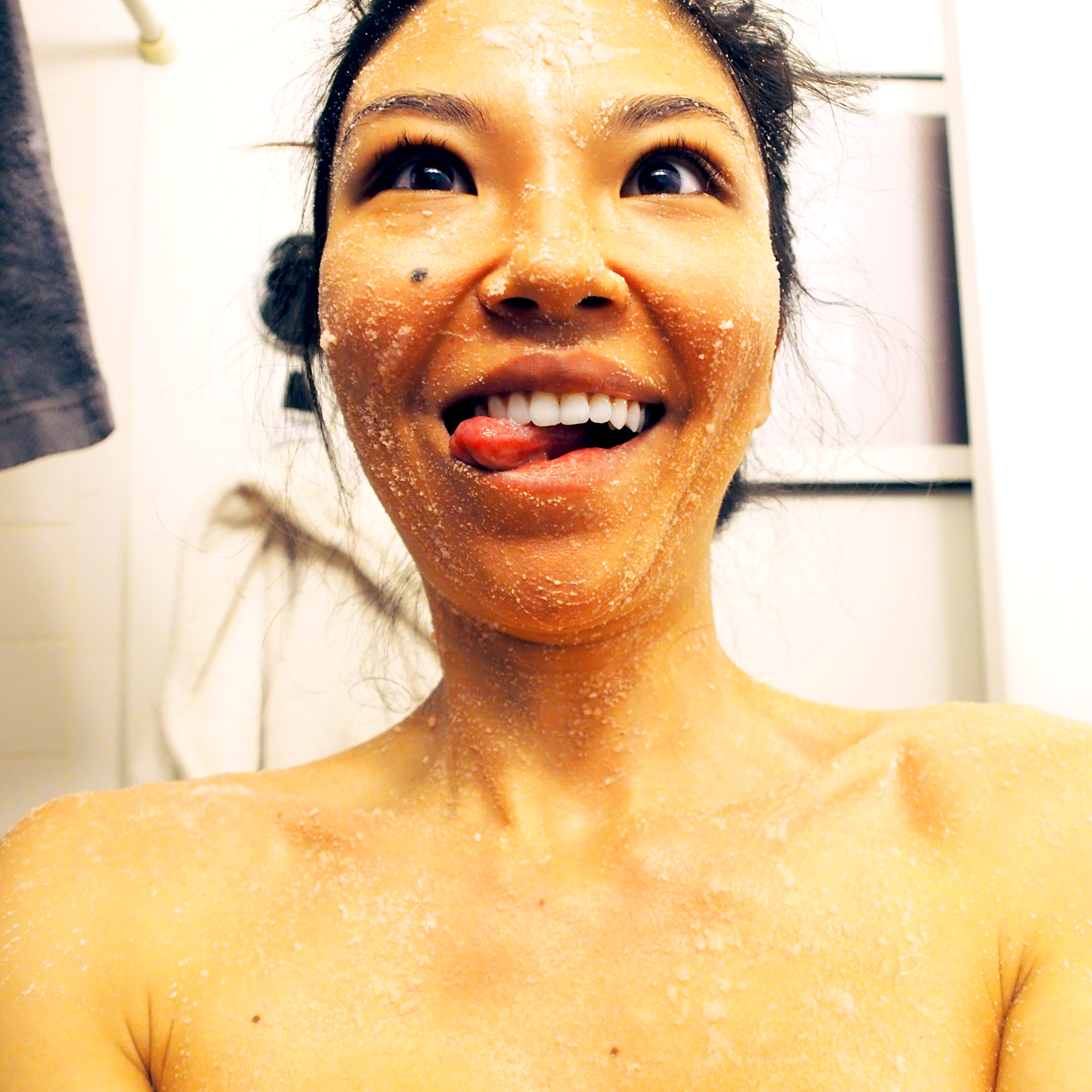 bodyscrubselfie2.jpg
