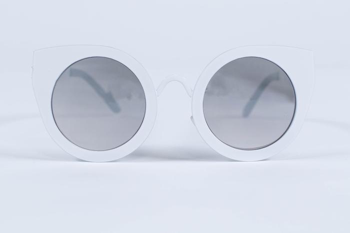 Odette + Odile Twiggy White Sunnies