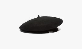 Levi's Black beret