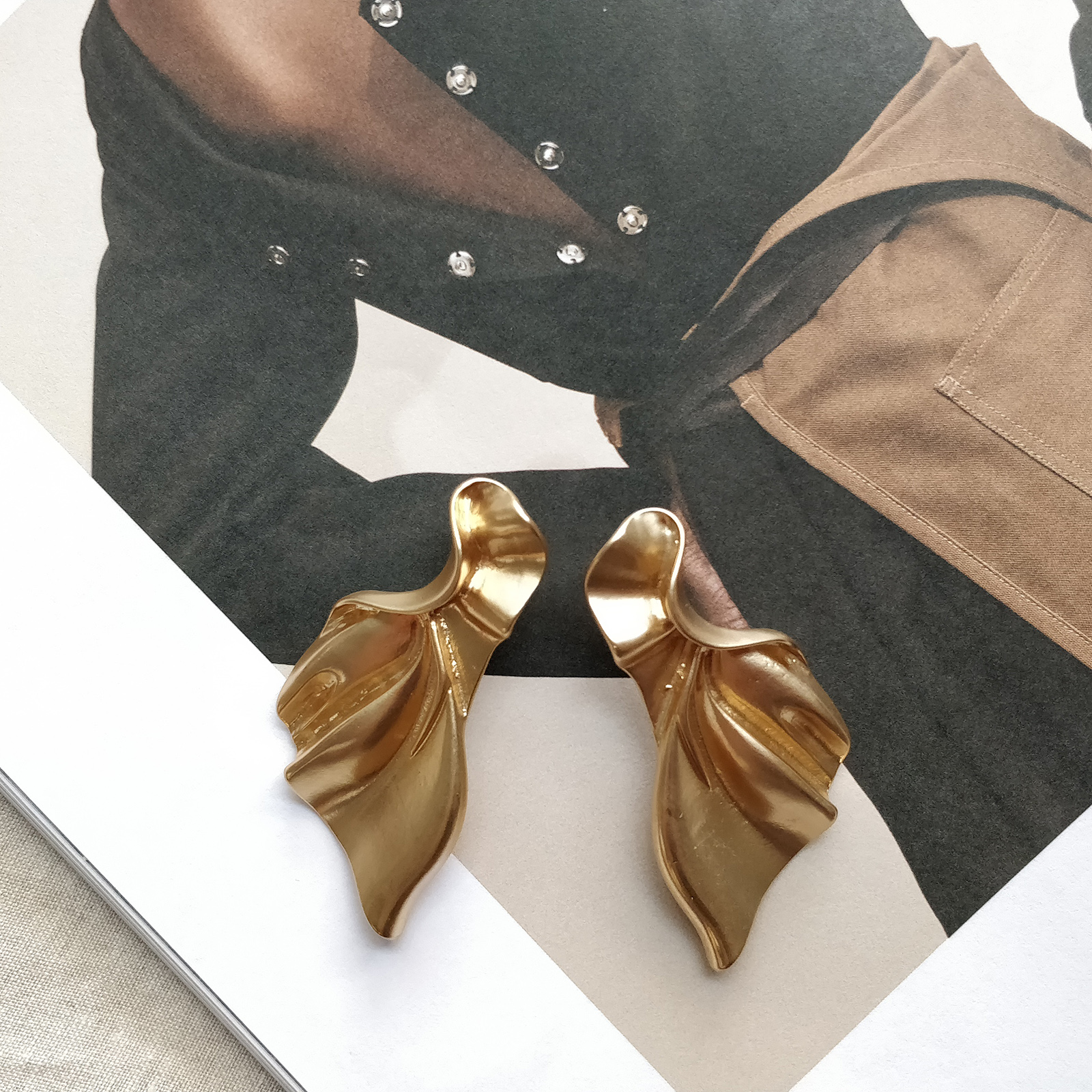 Golden Leaf Earrings