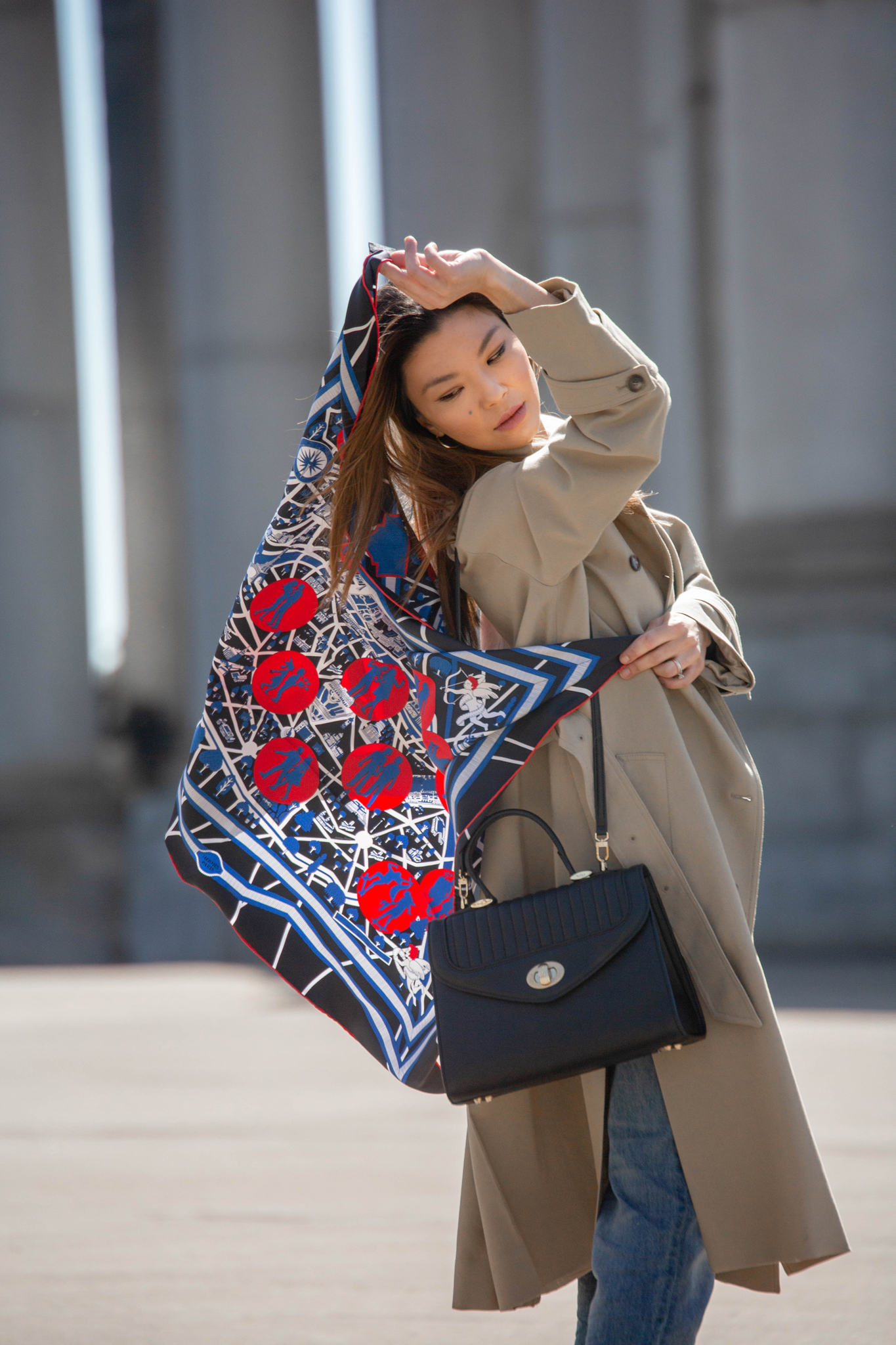 How to style your HERMES SCARF