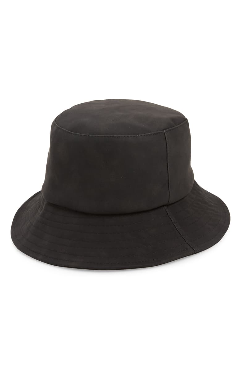 Black bucket hat
