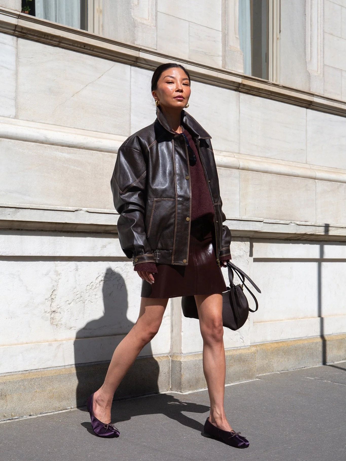 Satin. Deep plum. 🥿💜
A sharper kind of flat.
@raboesyofficial
Use code&nbsp;Suzanne20&nbsp;(20% off sitewide)
#raboesy #purpleshoes #tabishoes&nbsp;#tabiflat&nbsp;#tabiballet