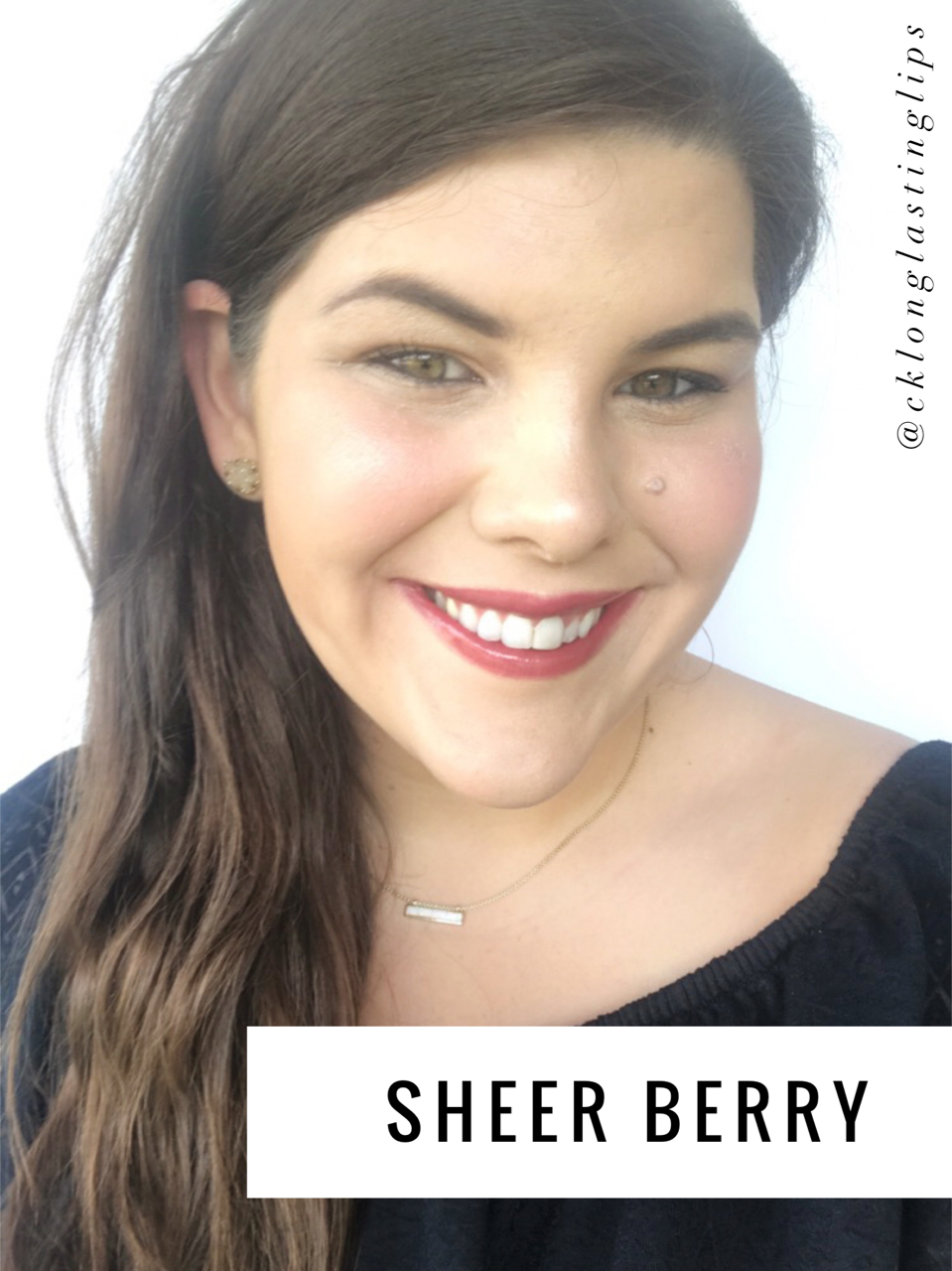  Sheer Berry &nbsp;LipSense - I love this long lasting lipstick. Water-proof, smudge proof &amp; kiss proof www.carleykelley.com 