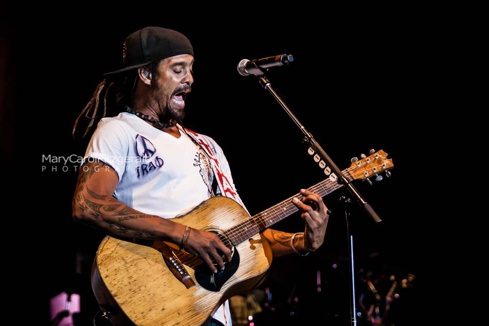 Michael-Franti+Spearhead_0195.jpg