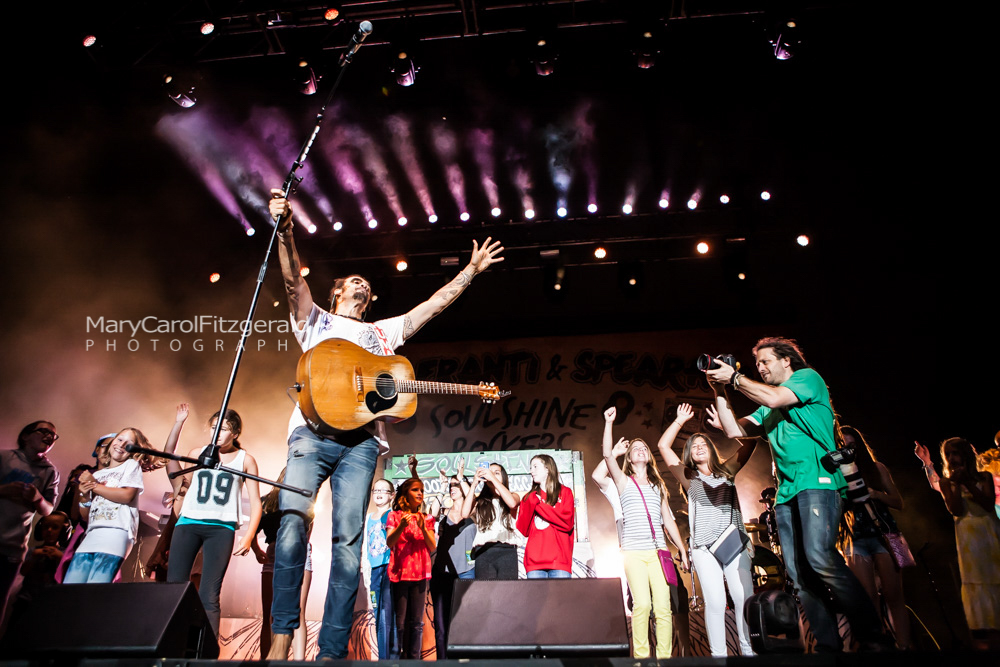 Michael-Franti+Spearhead_1158.jpg