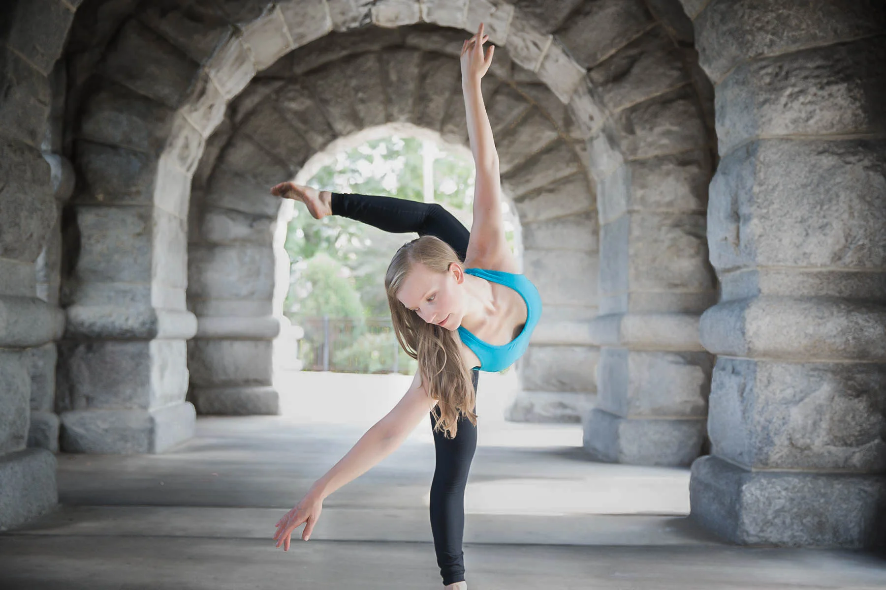 April Torneby, Dancer