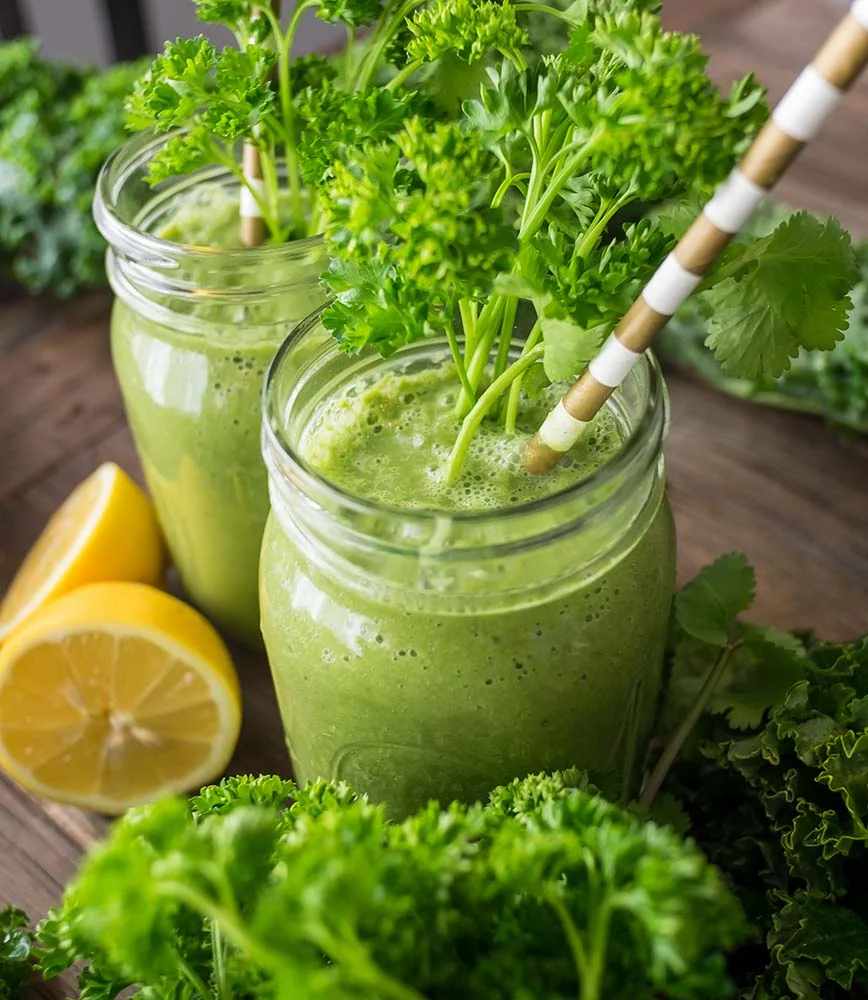 Green-Smoothie-Drinks_8438-72dpi.jpg
