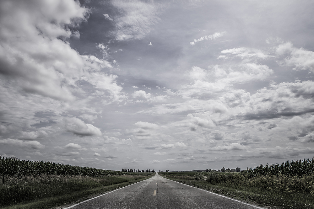 Iowa_Country-Road_9648_web-sm.jpg