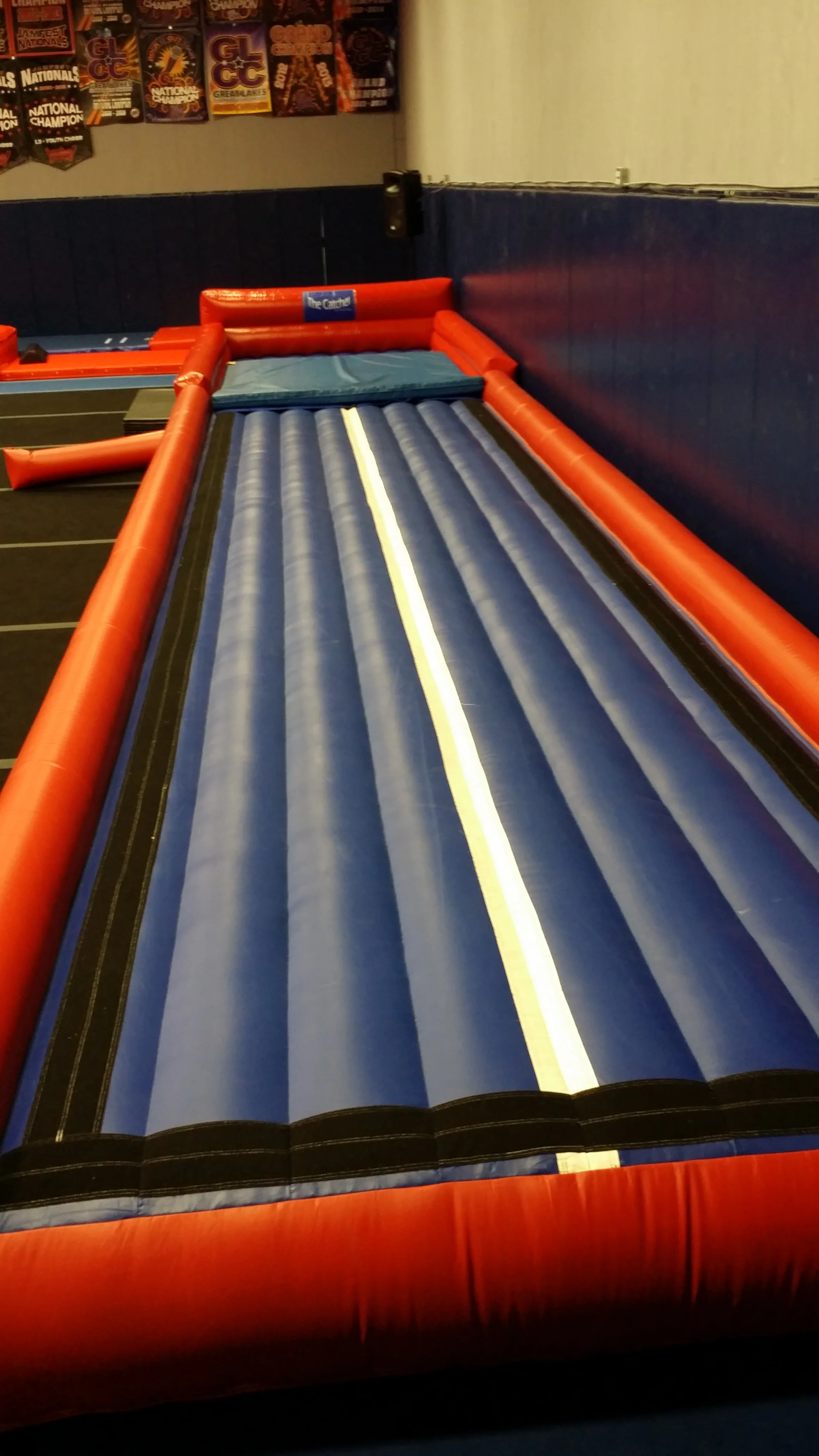 air track and catcher