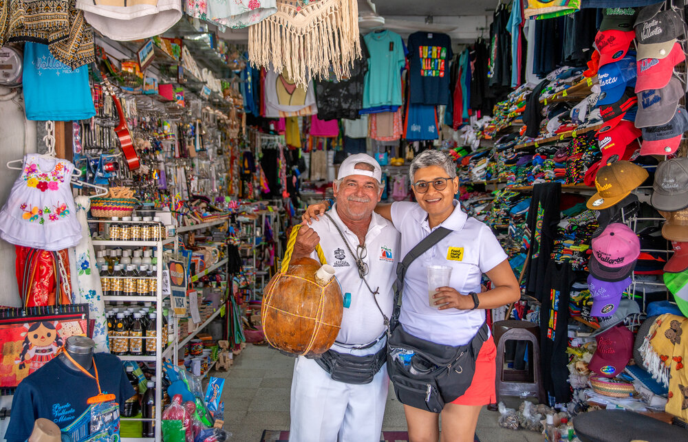 Trying Tuba - a local drink - from a street vendor