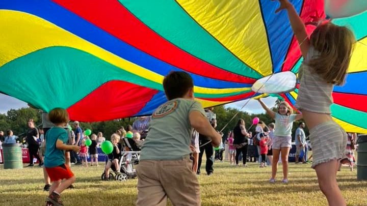 LL_parachute.jpg