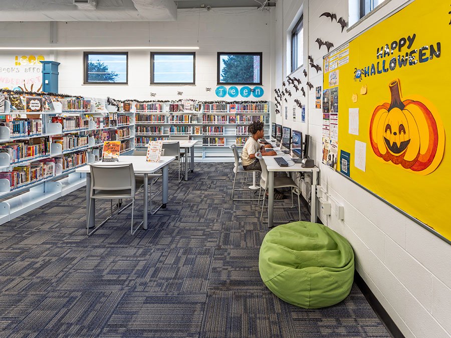 john-l-dart-library-childdrens-computers.jpg