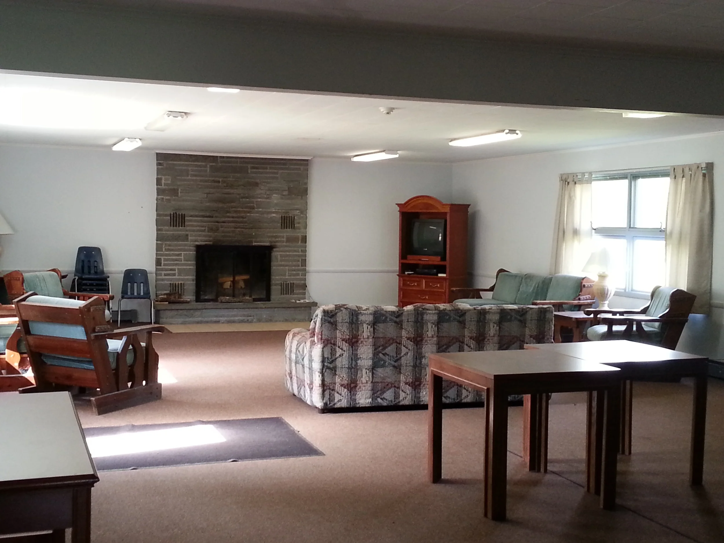 Retreat Center Meeting Room (Seats 24)