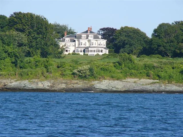 Broadlawnsharbor13.jpg