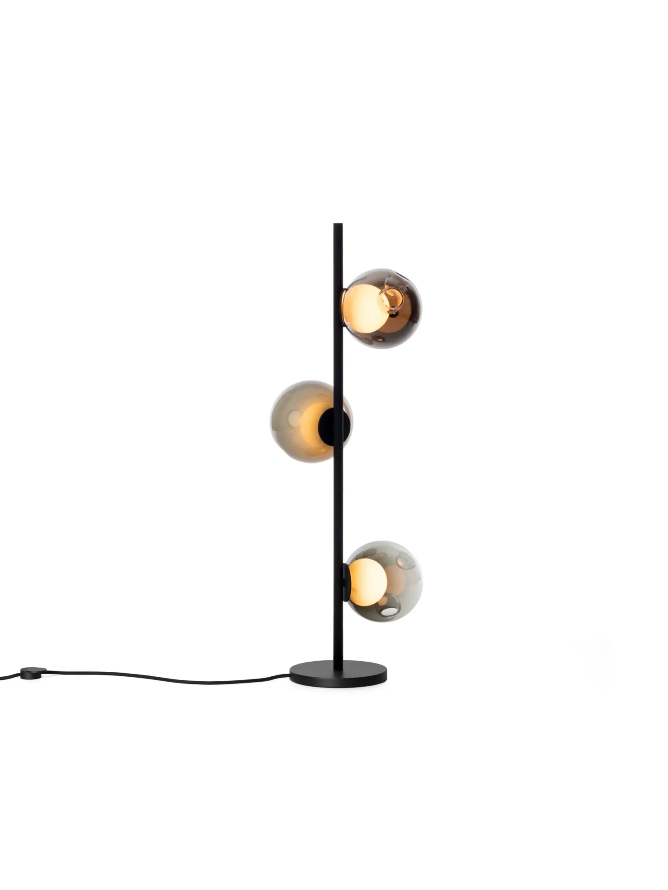 28.3-Floor-3ft-Black-Neutrals-On.jpg.webp