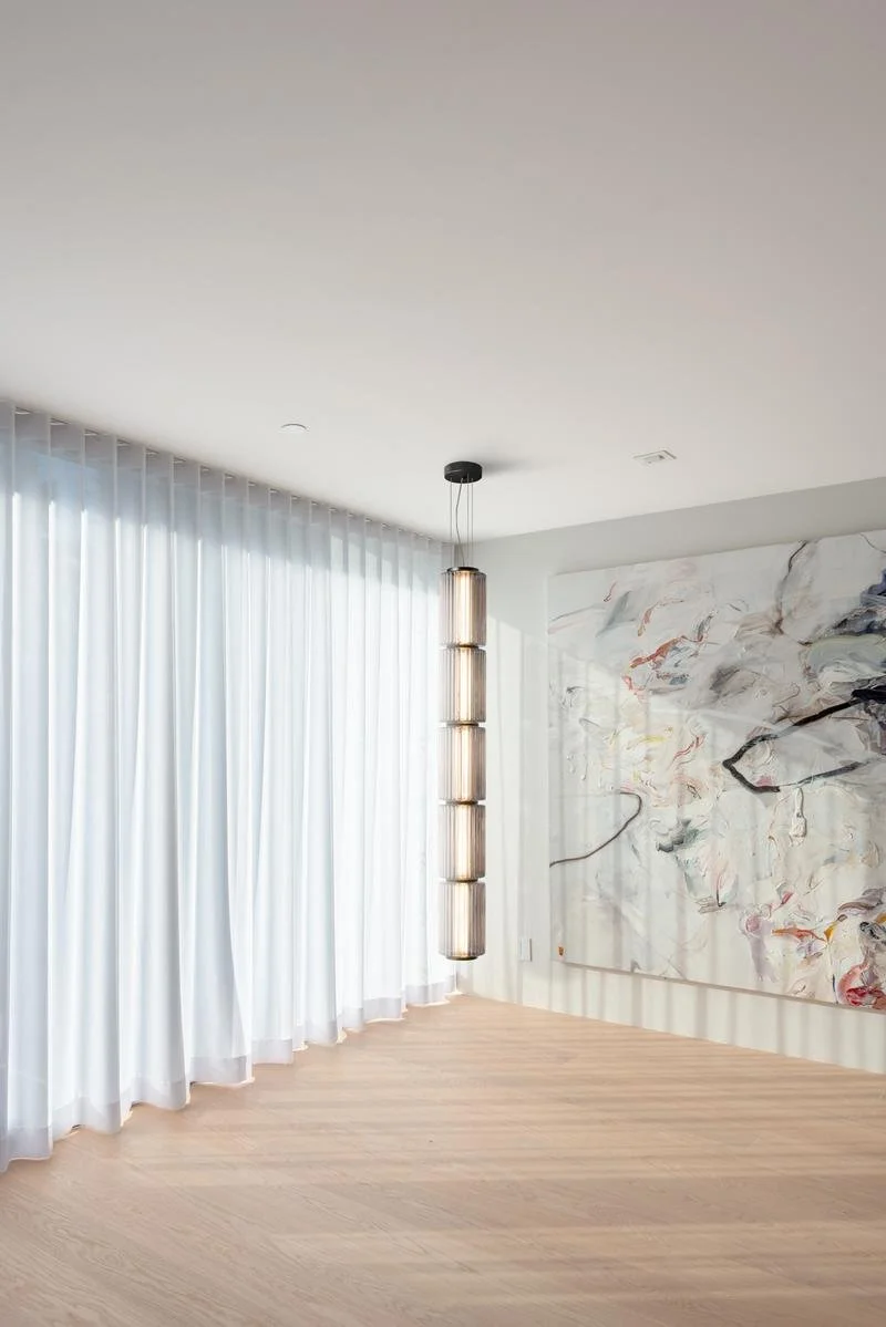 ANDlight_Column_Pendant_BurgersResidence_CourtesyofANDlight_1-WEB.jpg