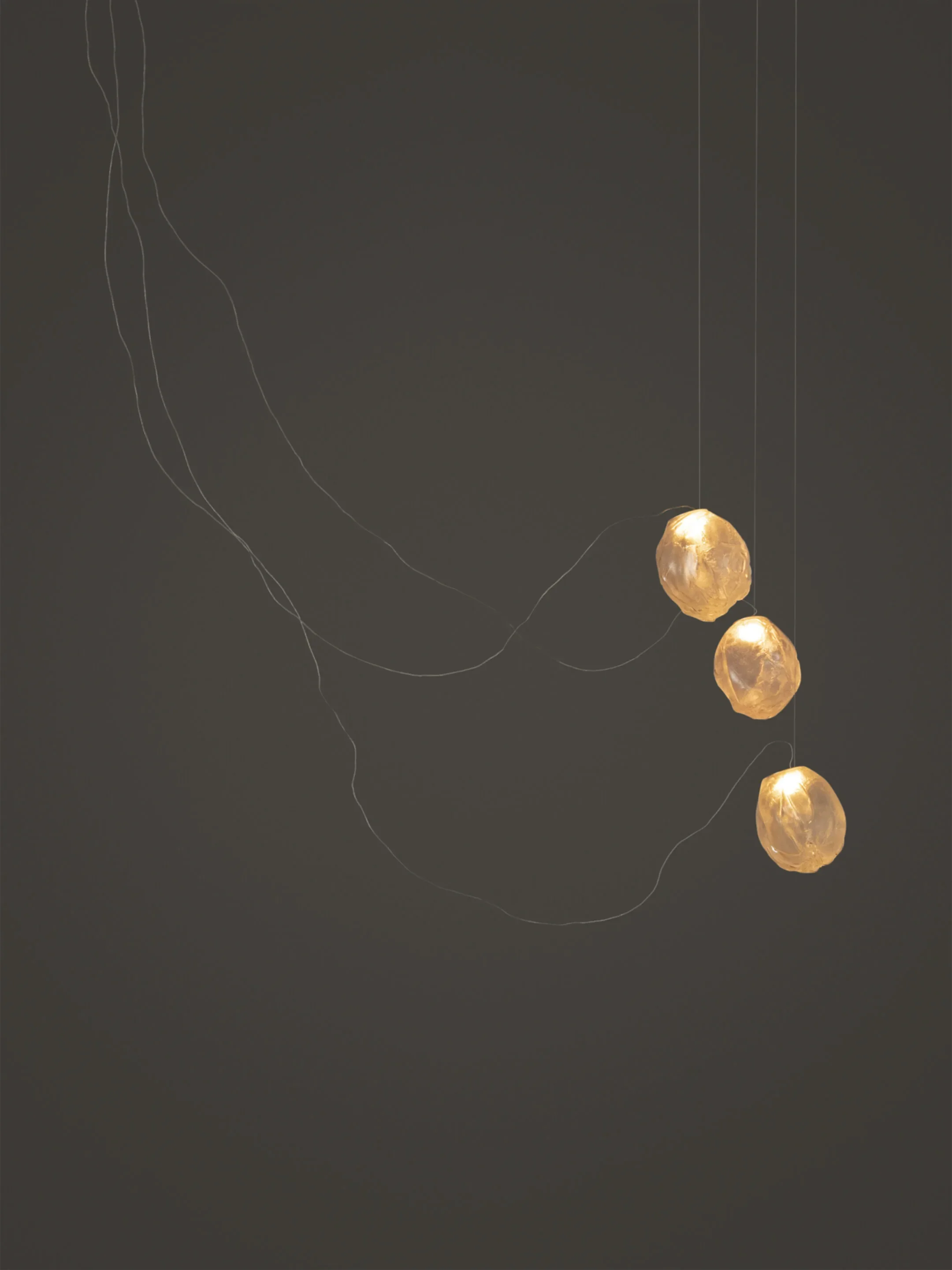 73v.3-SculpturalCable-Nickel-Dark.jpg.webp