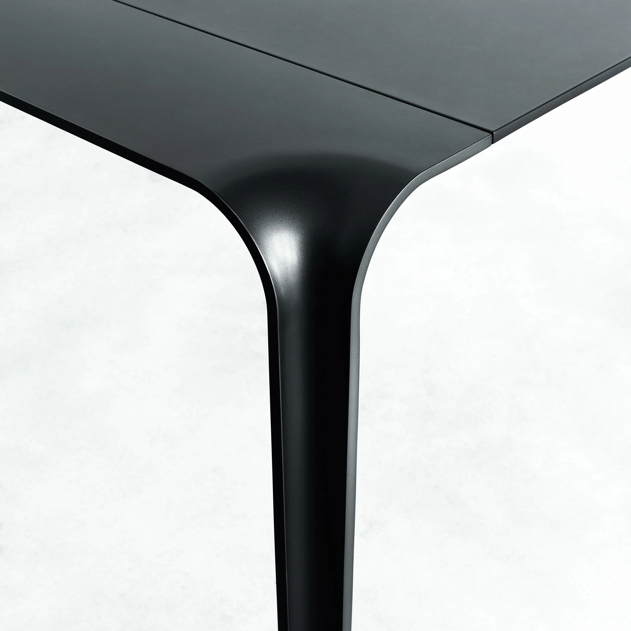 Brasilia Dining table_Living Divani_Dining Table_indoor — West Out East