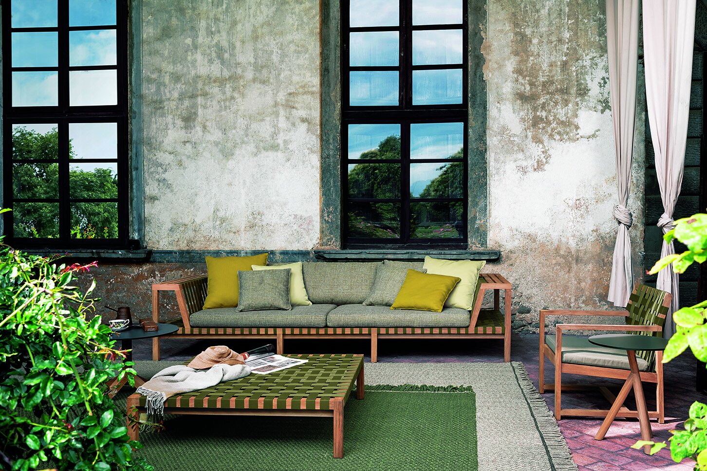 Network_Roda_sofa_outdoor