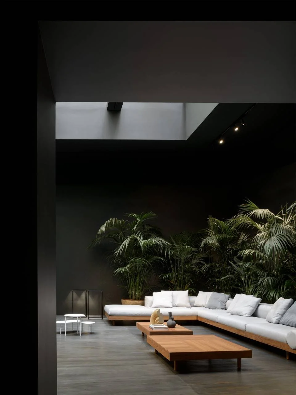 Kasbah_Living Divani_low table_outdoor