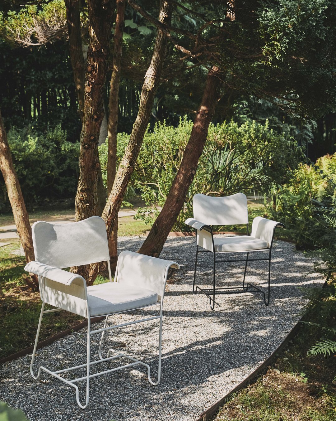 Tropique_Gubi_dining chair_outdoor