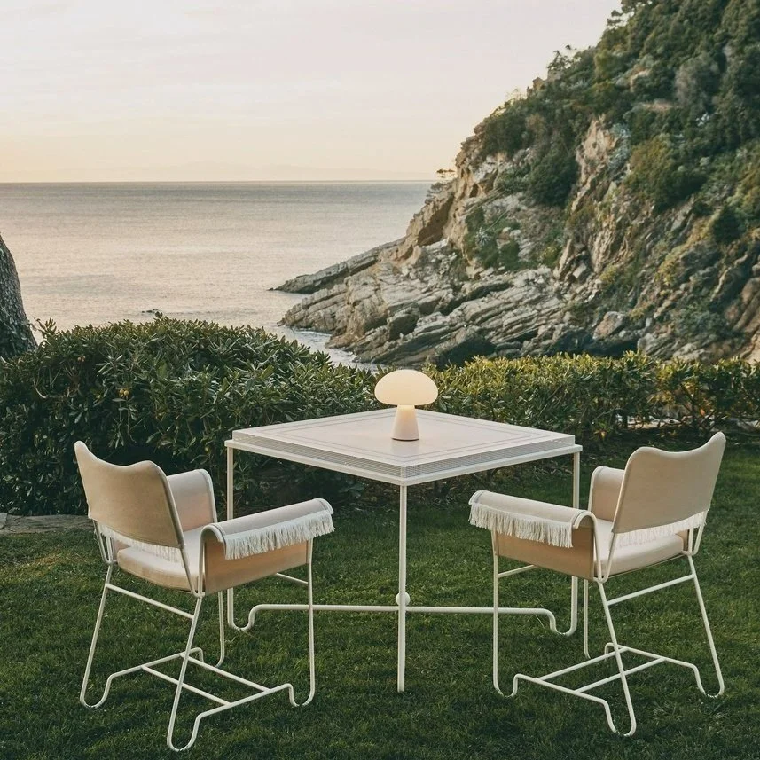 Tropique_Gubi_Dining table_outdoor