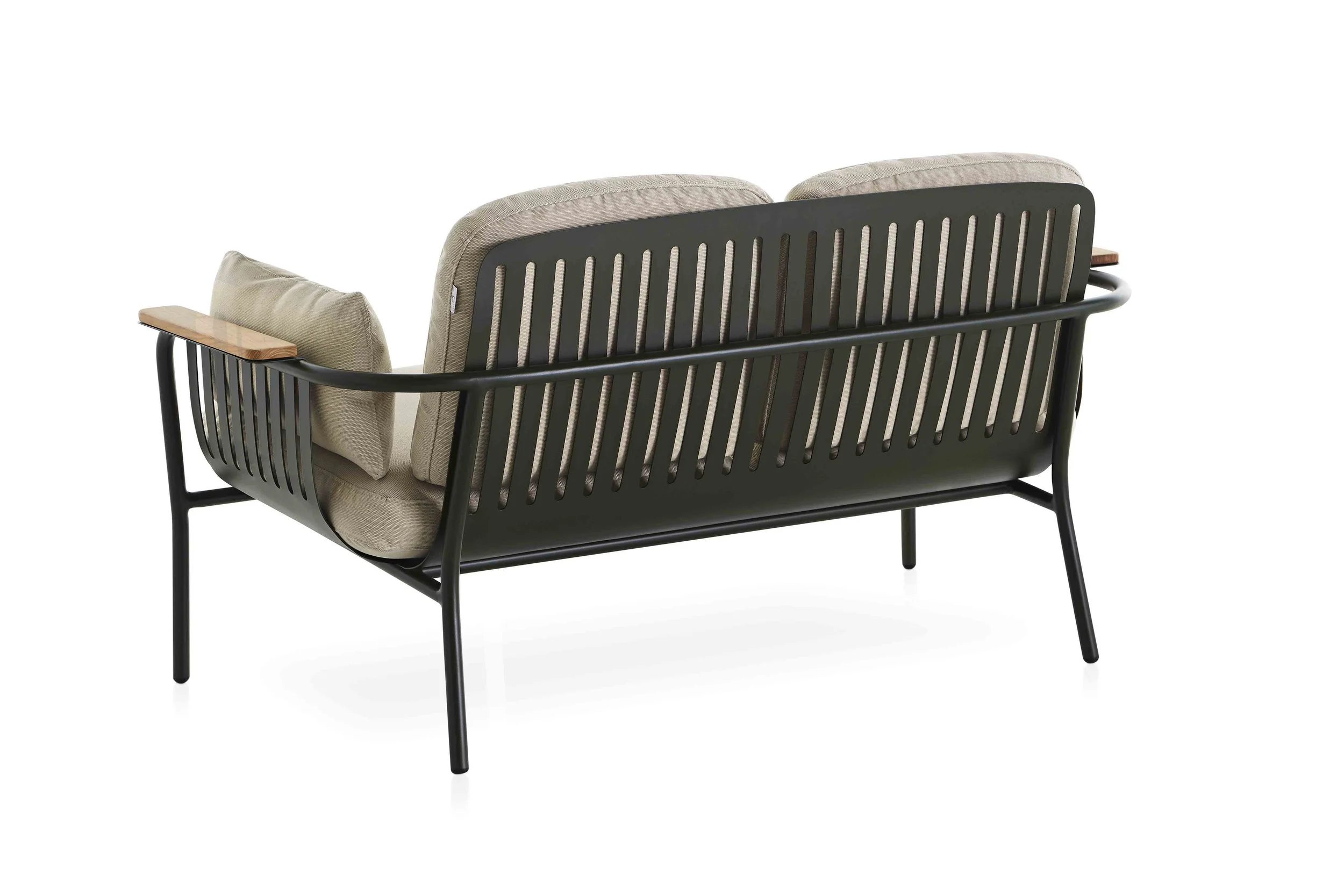 Capa_Gandia Blasco_sofa_outdoor