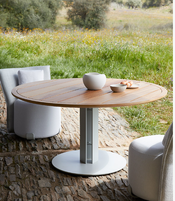 Isla_Gandia Blasco_Dining table_outdoor