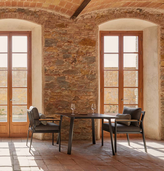 Timeless_Gandia Blasco_dining table_outdoor