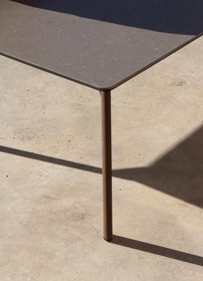 bare-coffee-table-studio-expormim-furniture-outdoor-01.jpg