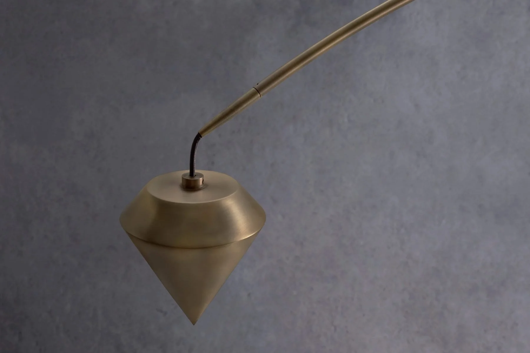anna-karlin-arc-light-antique-brass-2-1800x1201.jpg