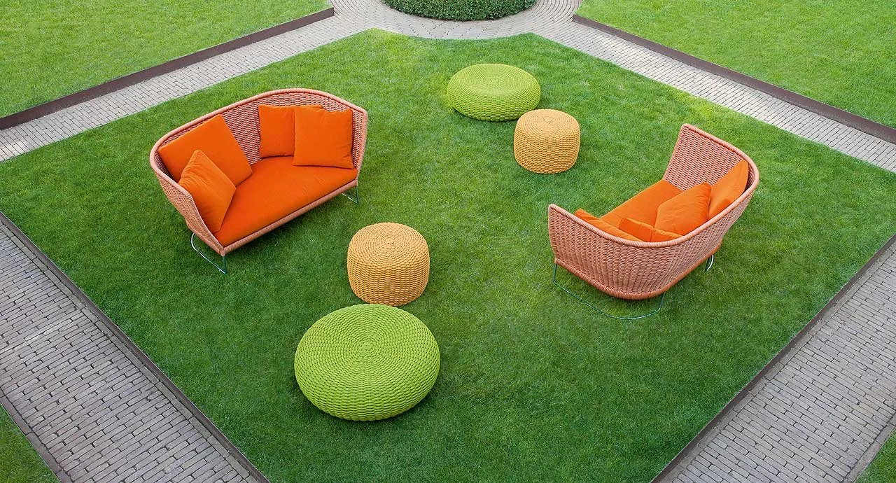 nido_pouf_slide5 (1).jpg