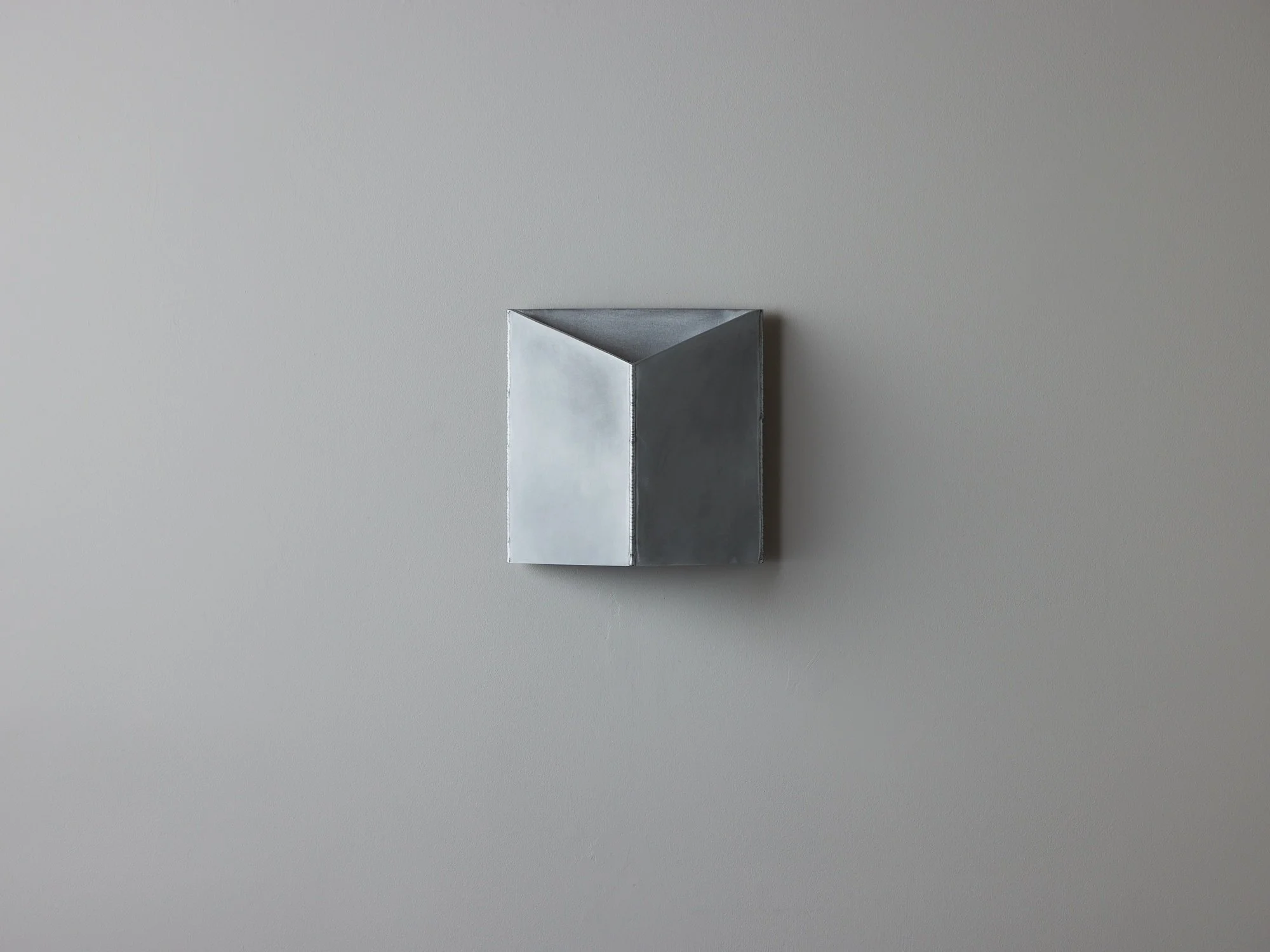 PELLE-helm-sconce-2.jpg