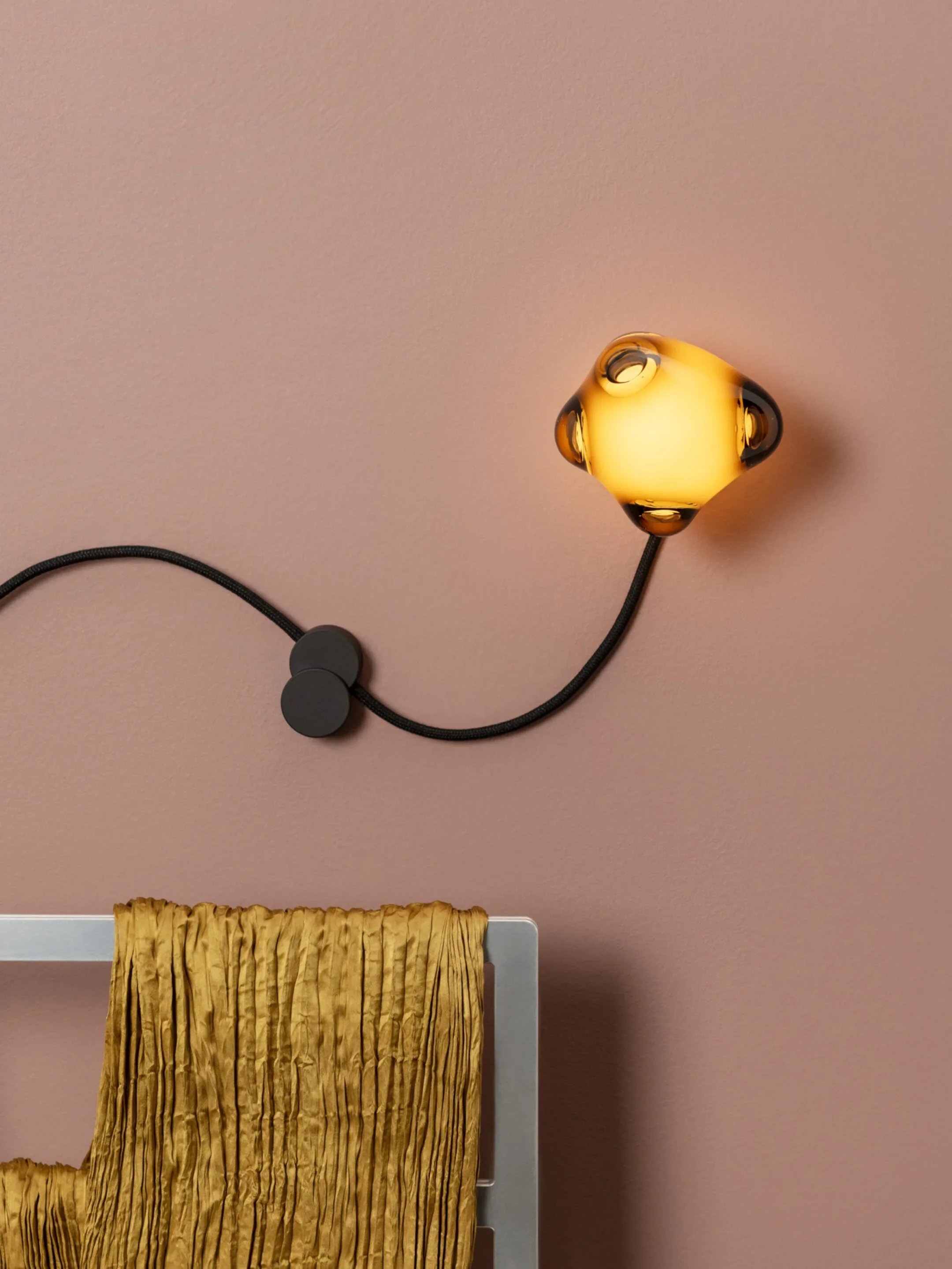 Photoshoot-TableLight-57t-Grey-WallMount-On.jpg.webp