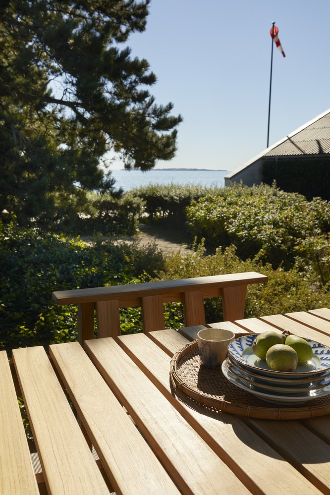 Plank_Fritz Hansen_Outdoor Dining Table_West Out East