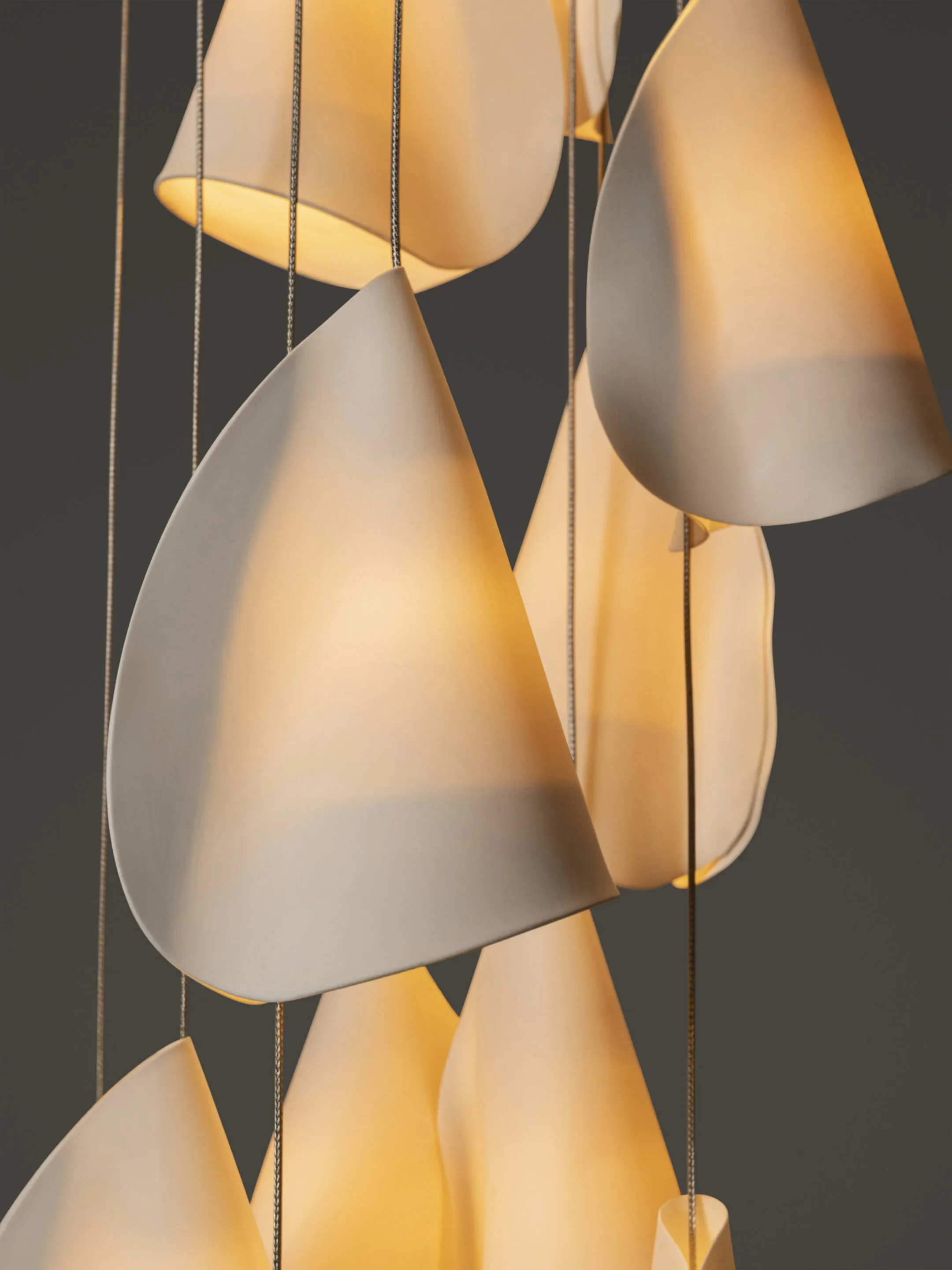 21-ClusterColumn-Dark-Detail_2.jpg.webp