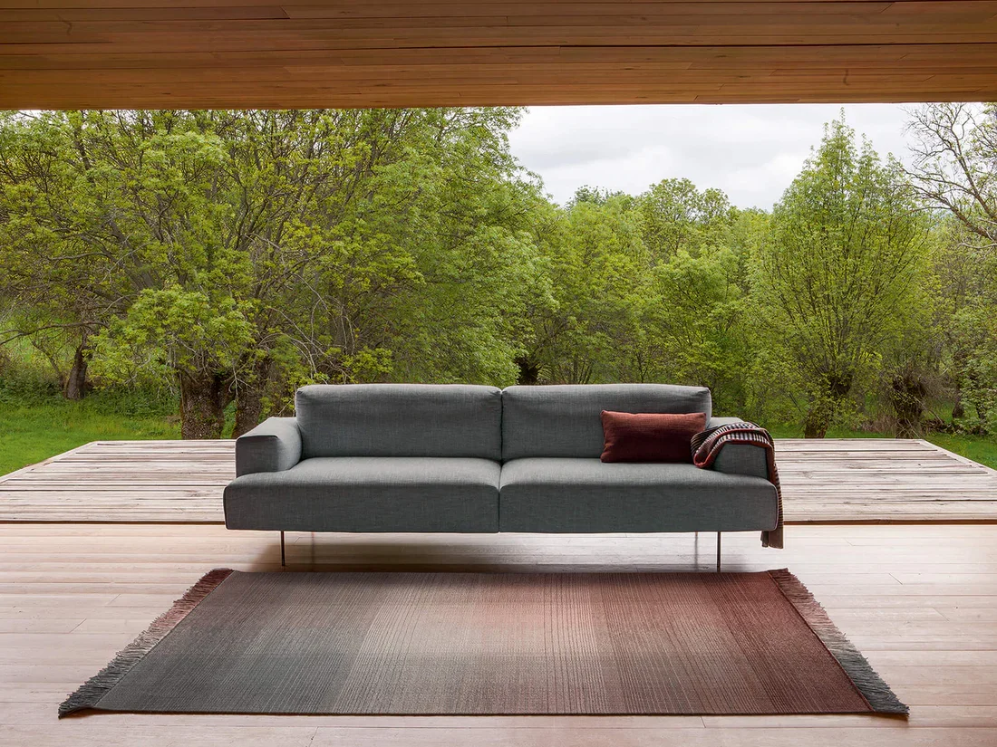 nanimarquina_rug_Shade_canaozgur_00007_5985f684-65a3-4447-bf76-1d0d0770ac7f_1100x.webp