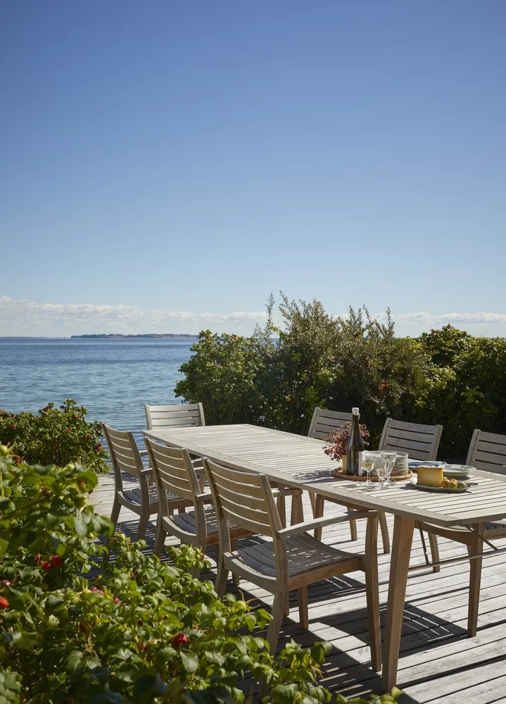 Ballare_Fritz Hansen_Outdoor Dining Table_West Out East