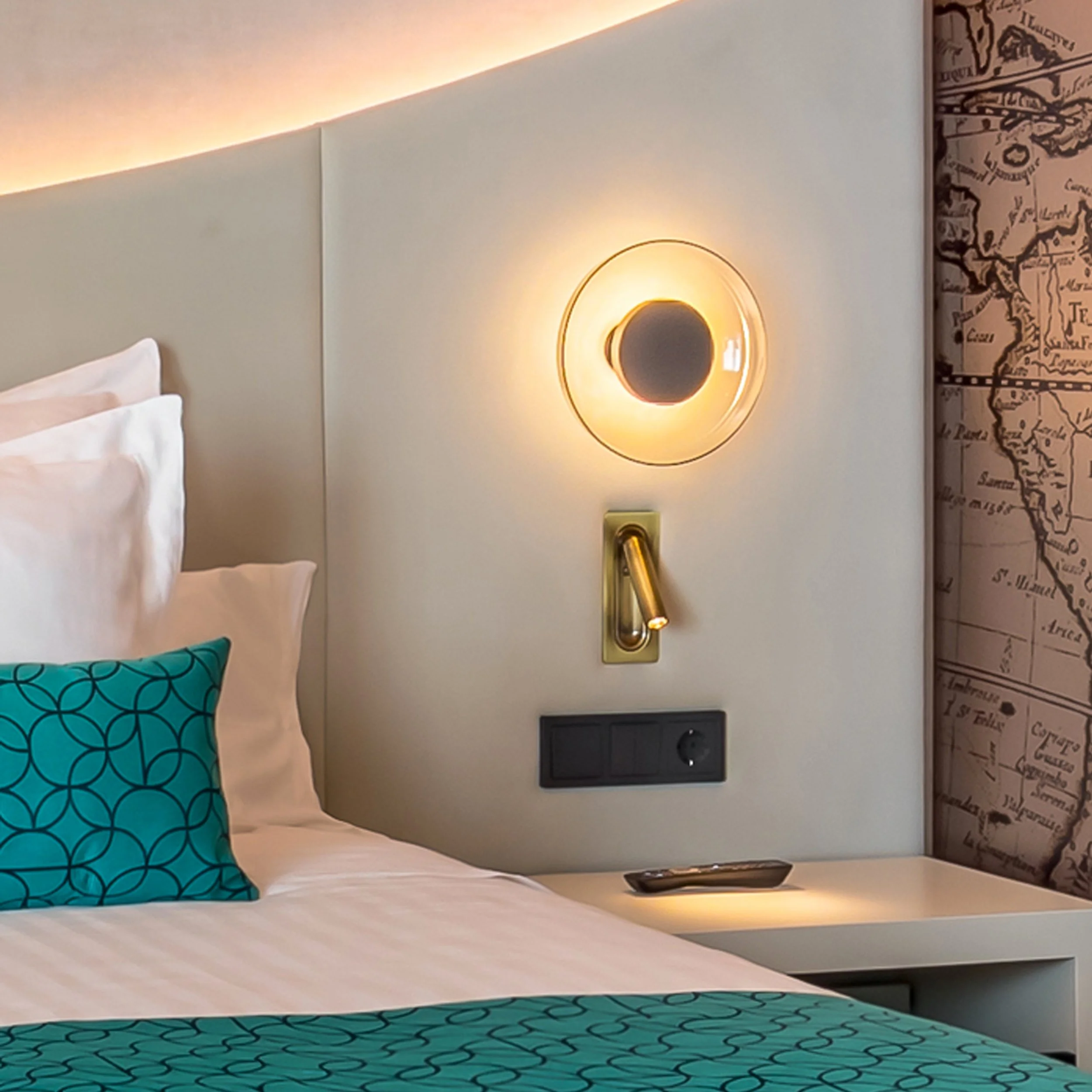 aura-hotel-sevilla.jpg