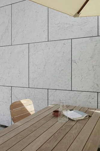 Lilium_Fritz Hansen_Outdoor Dining Table_West Out East