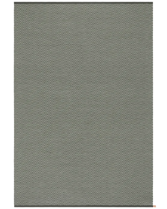 42940880_3.webp