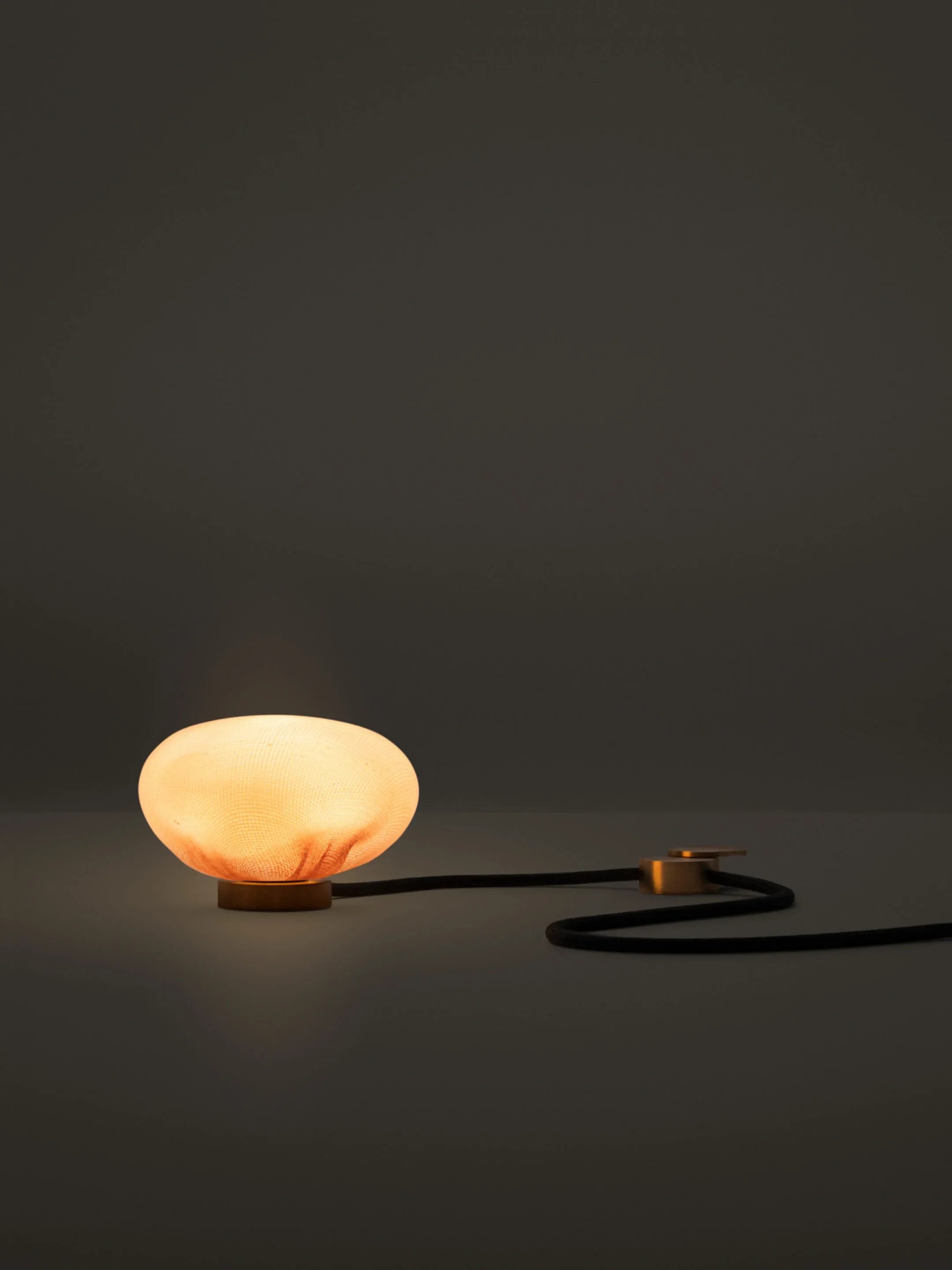 84vt-Dark.jpg.webp