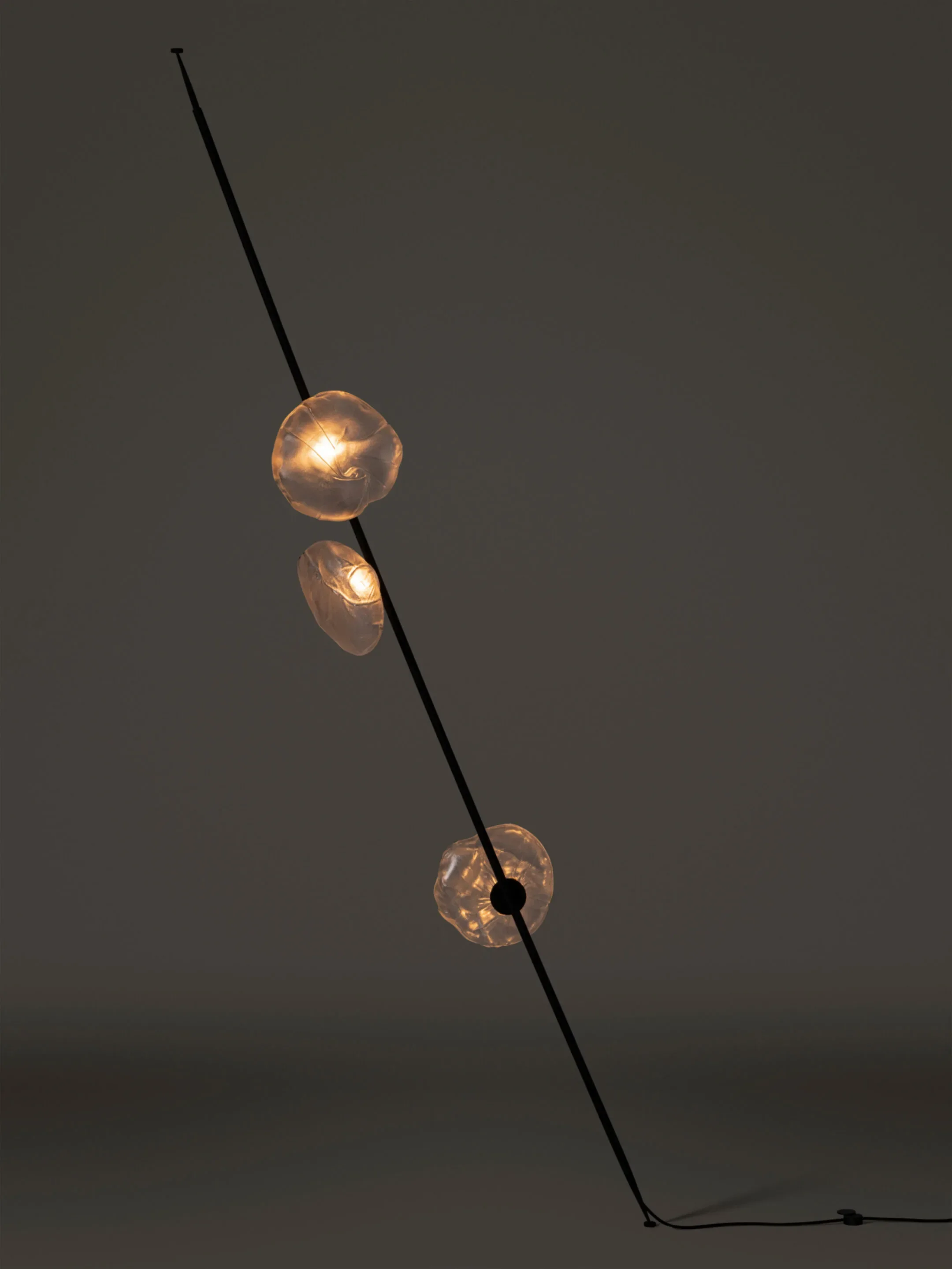 73.3-Column-9ft-Black-Dark.jpg.webp