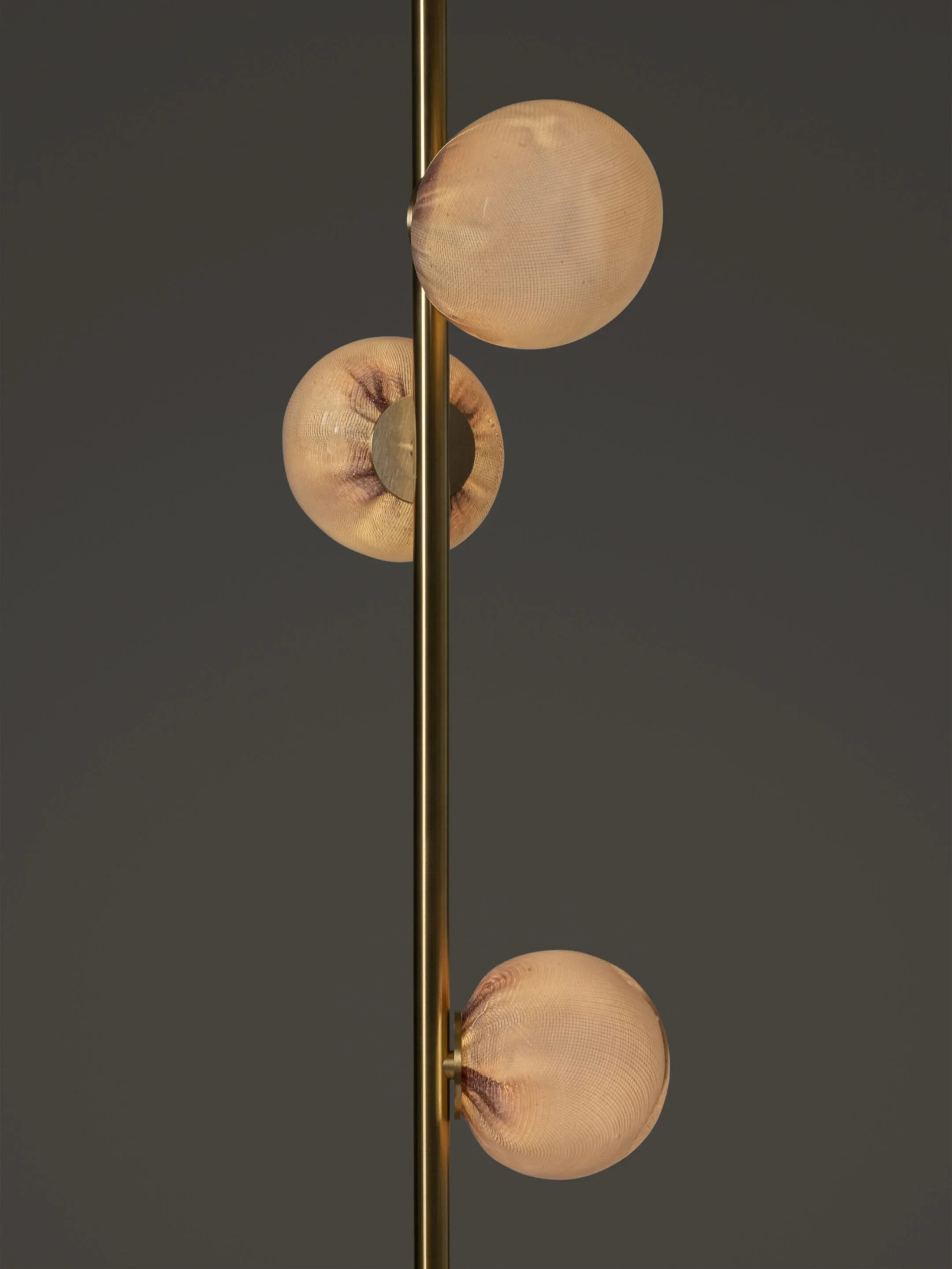 84.6-Floor-Brass-Dark-Detail.jpg.webp