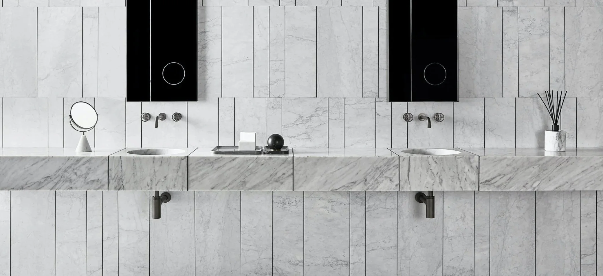 Banner_Bathrooms_Alfeo_new-scaled.jpg